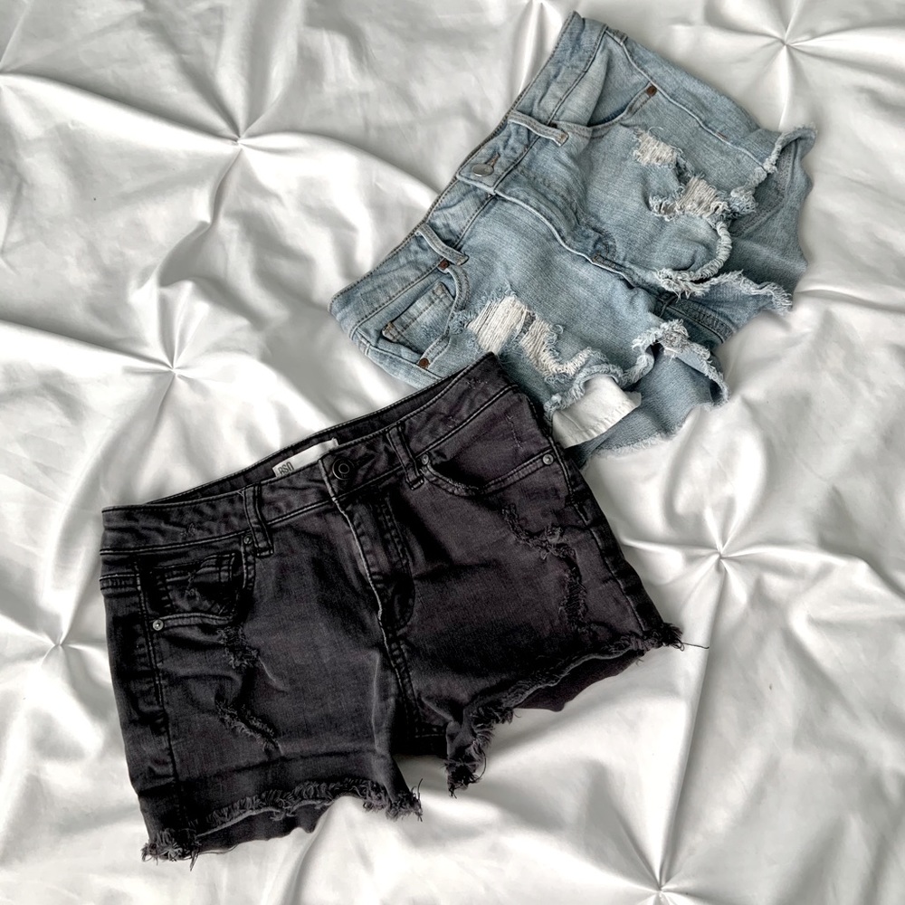 Tilly’s High Waisted Shorts